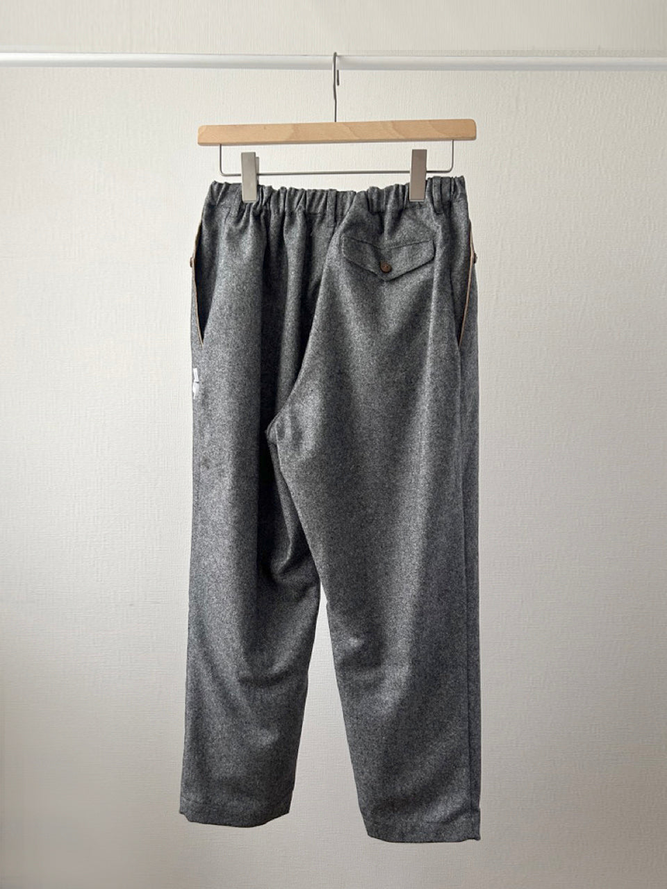 ワンタックテーパードパンツ (VFPT-5641D)