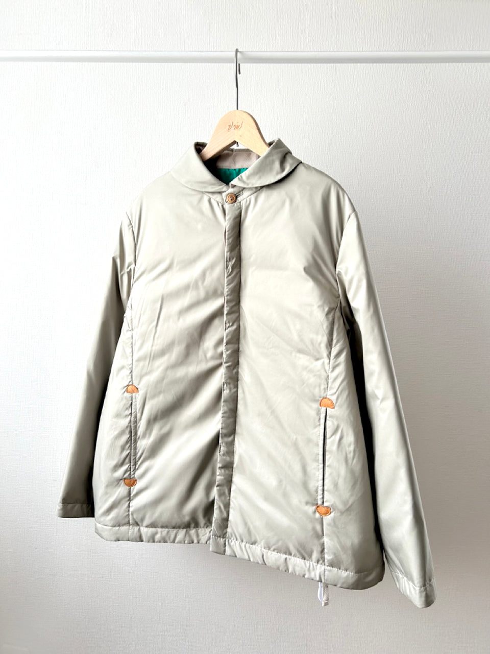 ラウンドカラーダウンジャケット (VFJK-5621D)