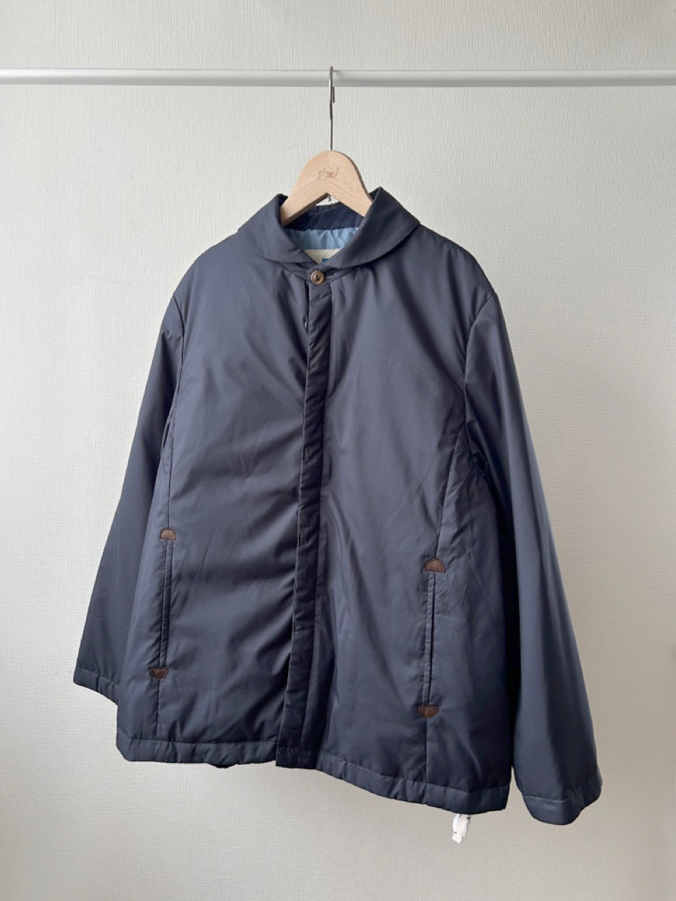 ラウンドカラーダウンジャケット (VFJK-5621D)