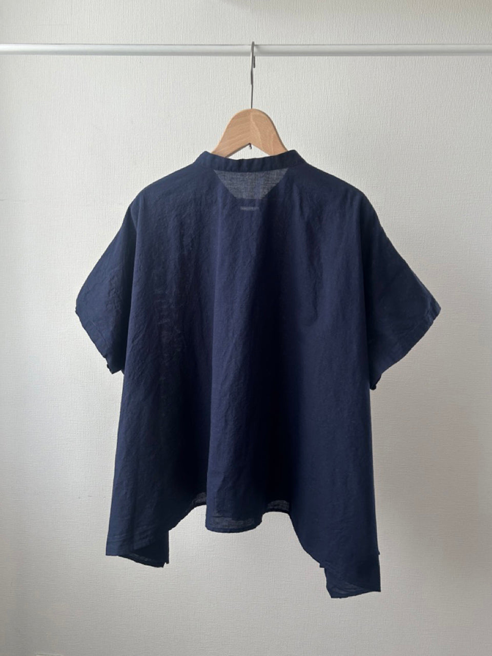 イレギュラーヘムシャツ(VFSH-5590B）