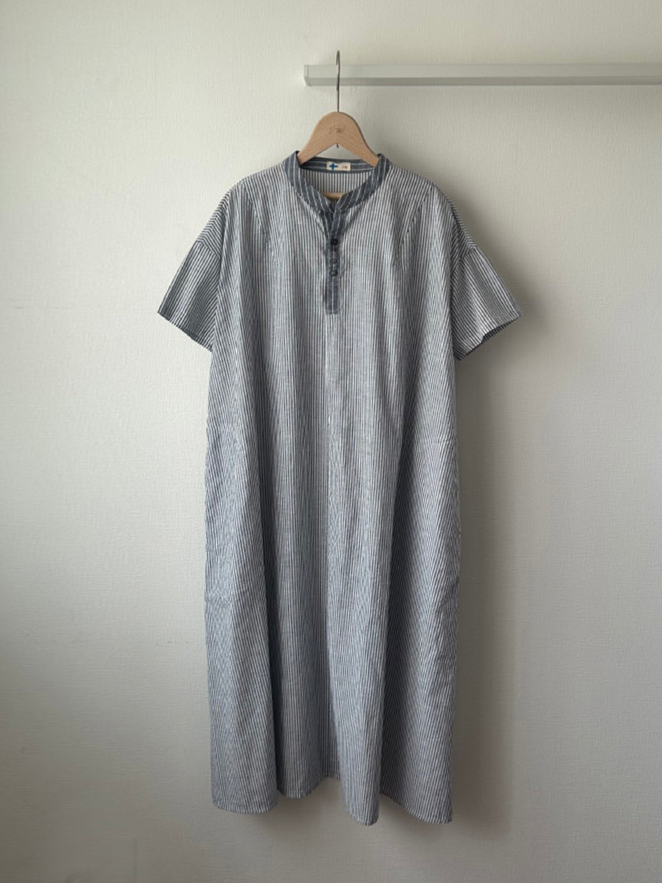 スキッパーカラーワンピース(VFOP-5591B）