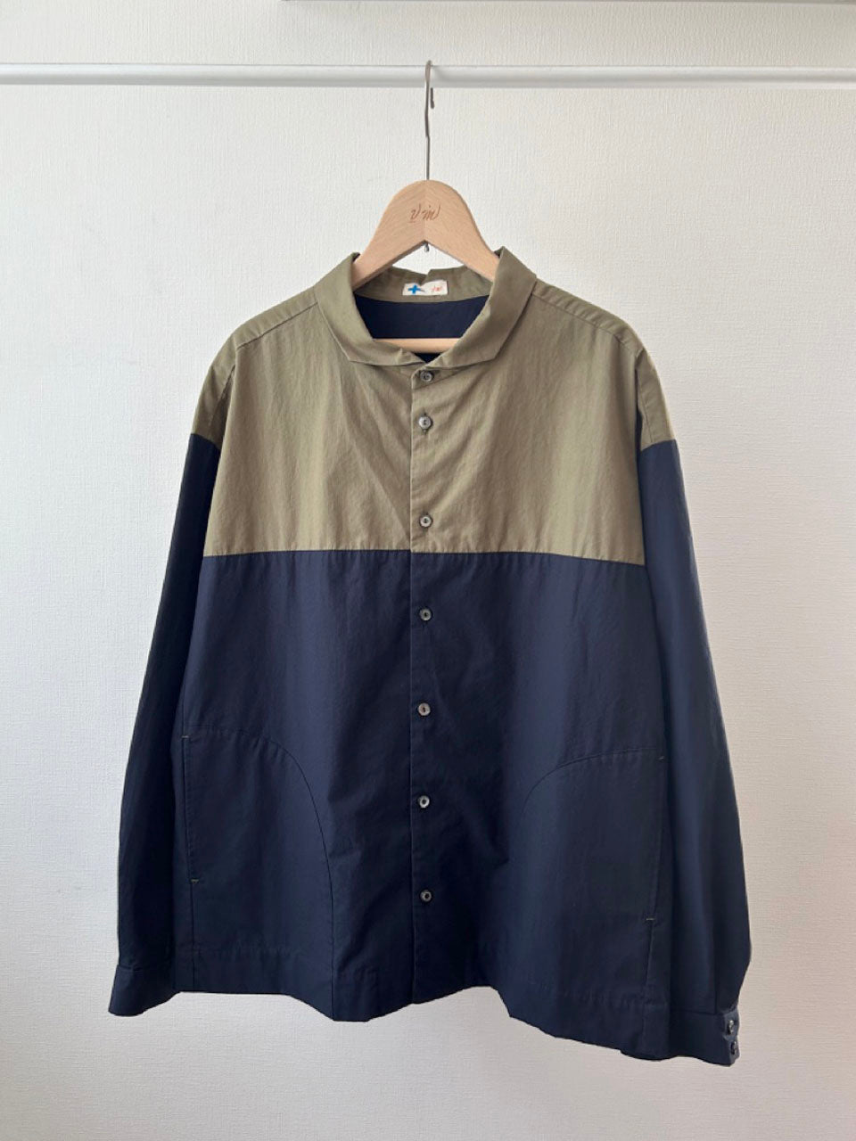バイカラー切り替えシャツジャケット(VFSH-5657C）