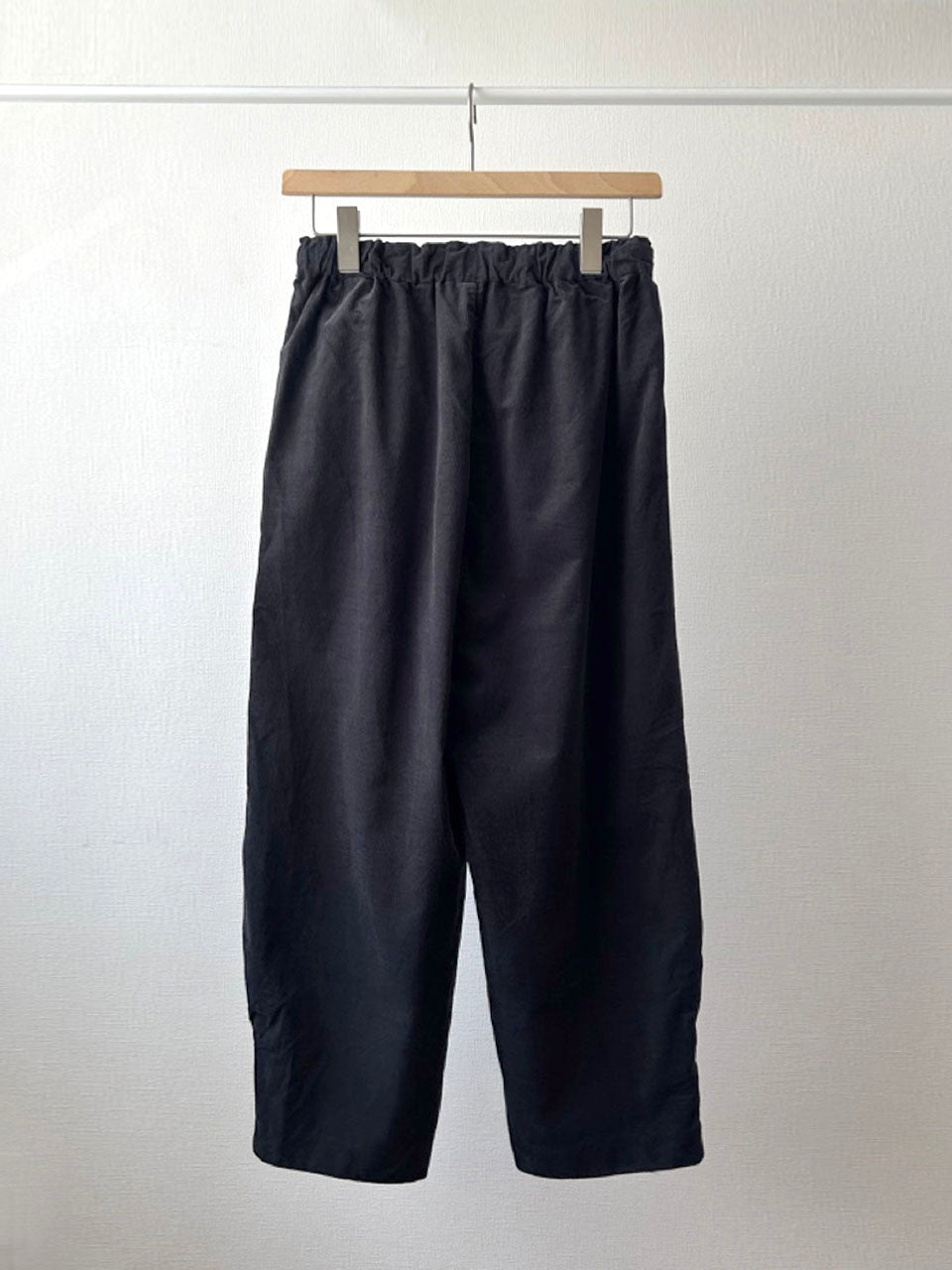 ttt msw コーデュロイ　ハーフパンツ ブラック Mサイズ 新品未使用)ttt msw ハーフパンツ コーデュロイ Mサイズ 日本製 美品