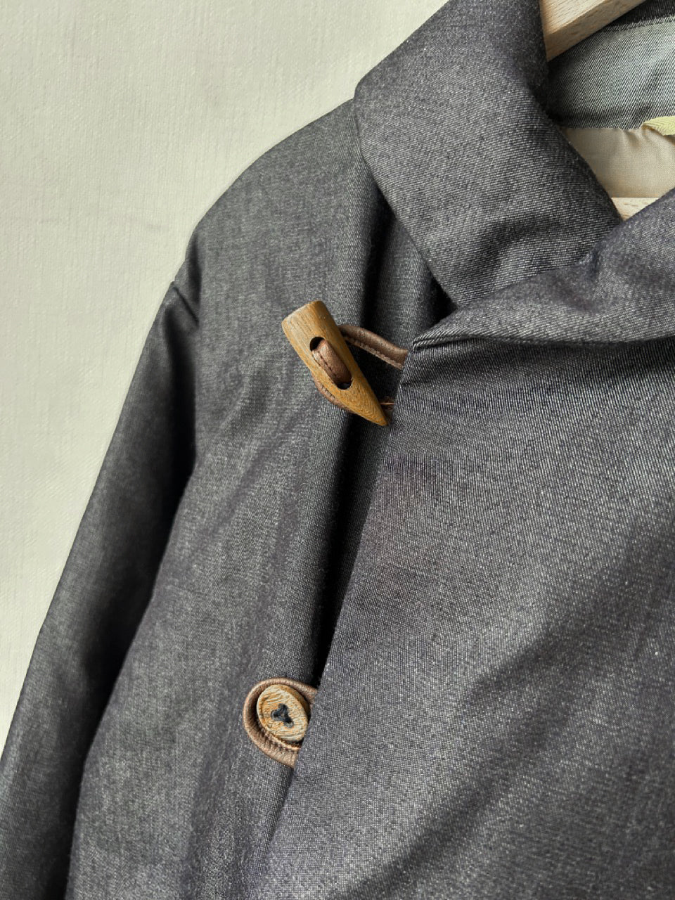 デニムショールカラーダウンジャケット (VFJK-5643D）