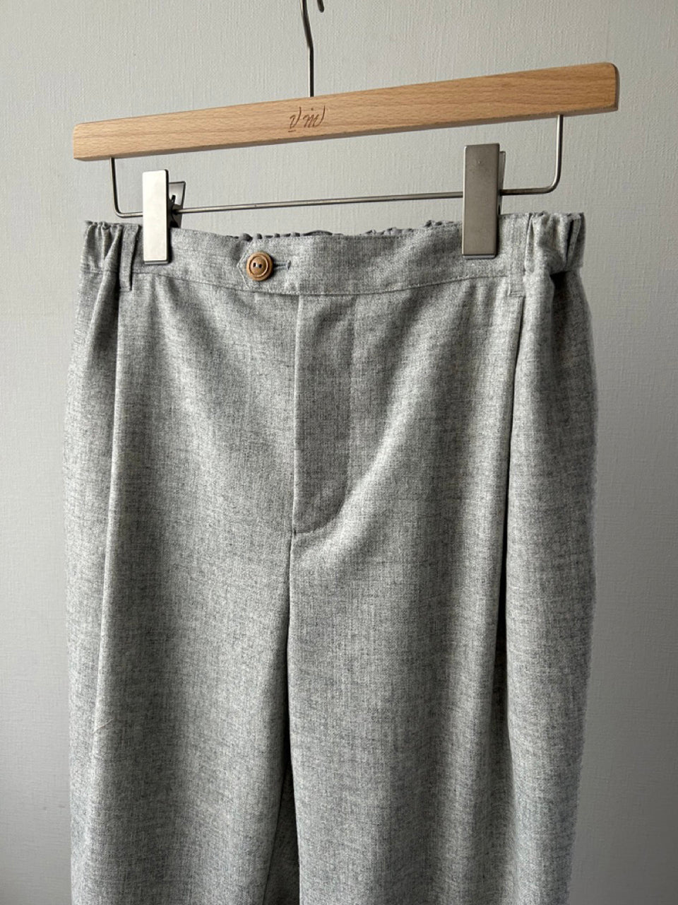 ワンタックテーパードパンツ  (VFPT-5641D)