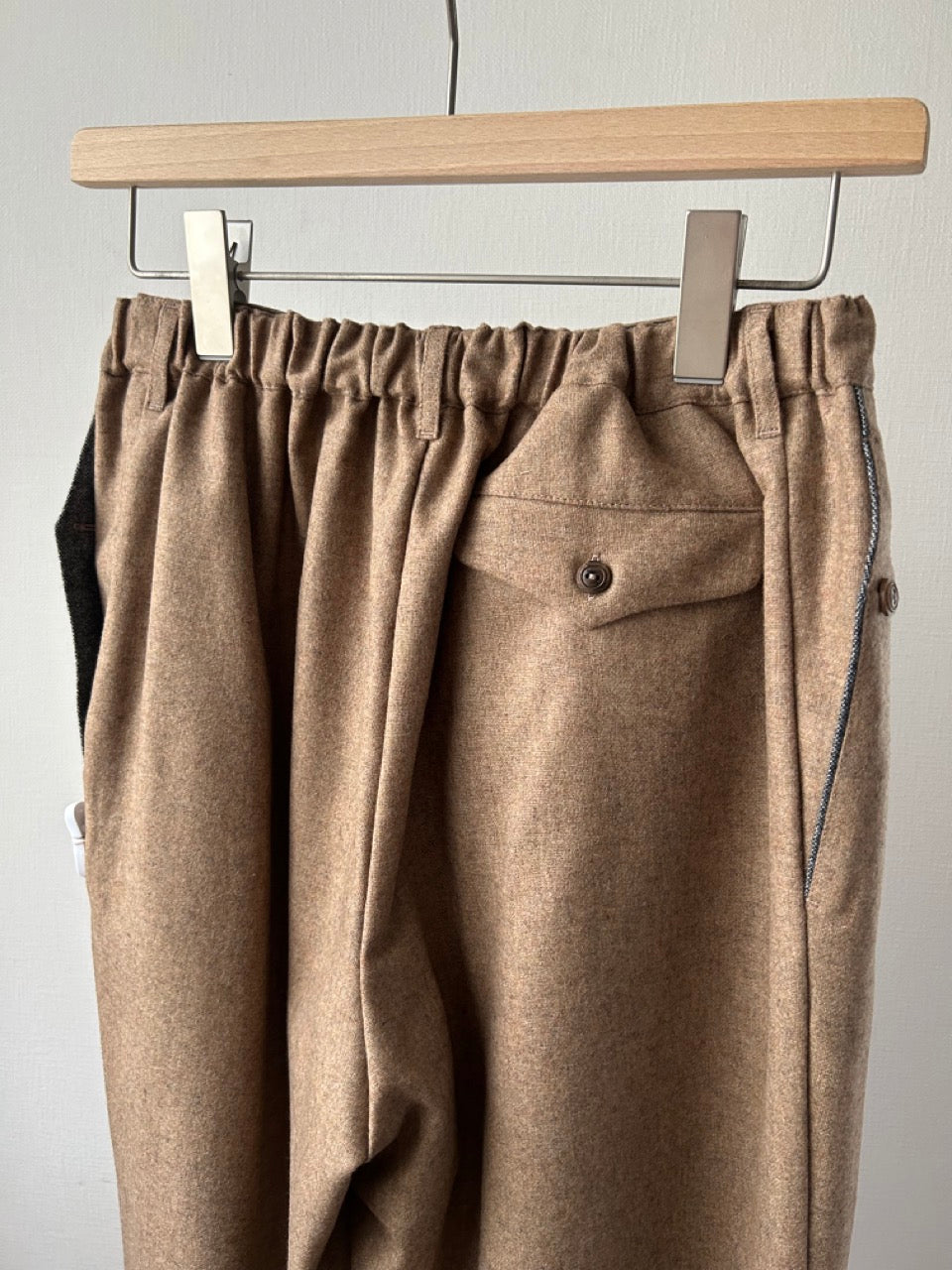 ワンタックテーパードパンツ  (VFPT-5641D)