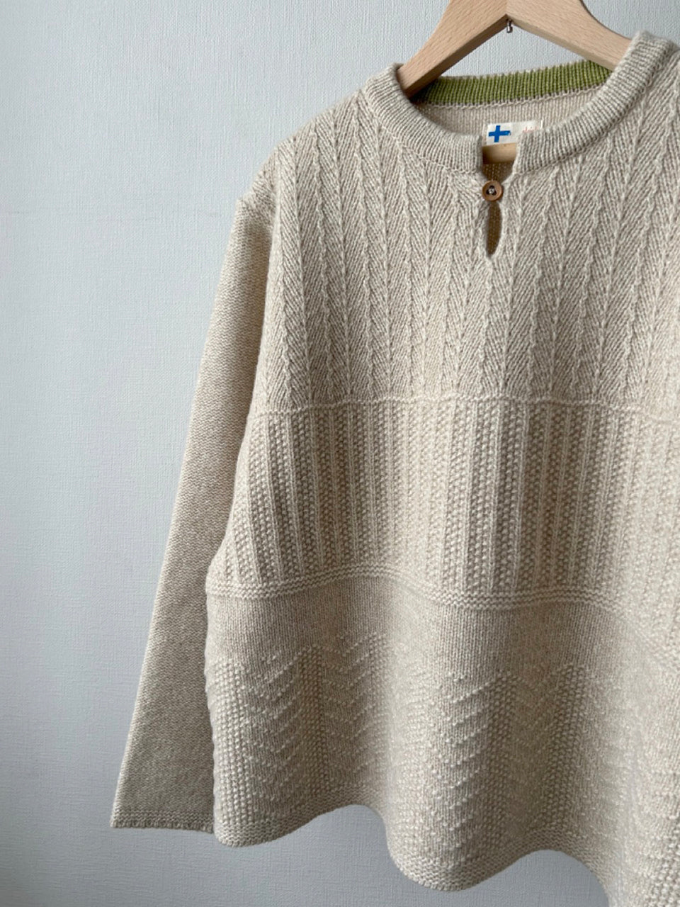 スリット開きプルオーバー(VKPO-5850D)