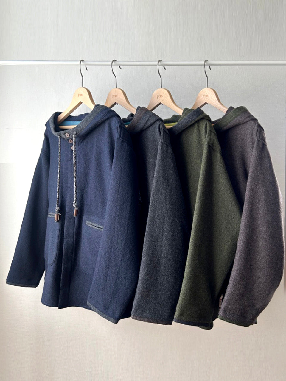 配色フードジャケット(VFJK-5664C） – vm/ヴーム‐ONLINE STORE