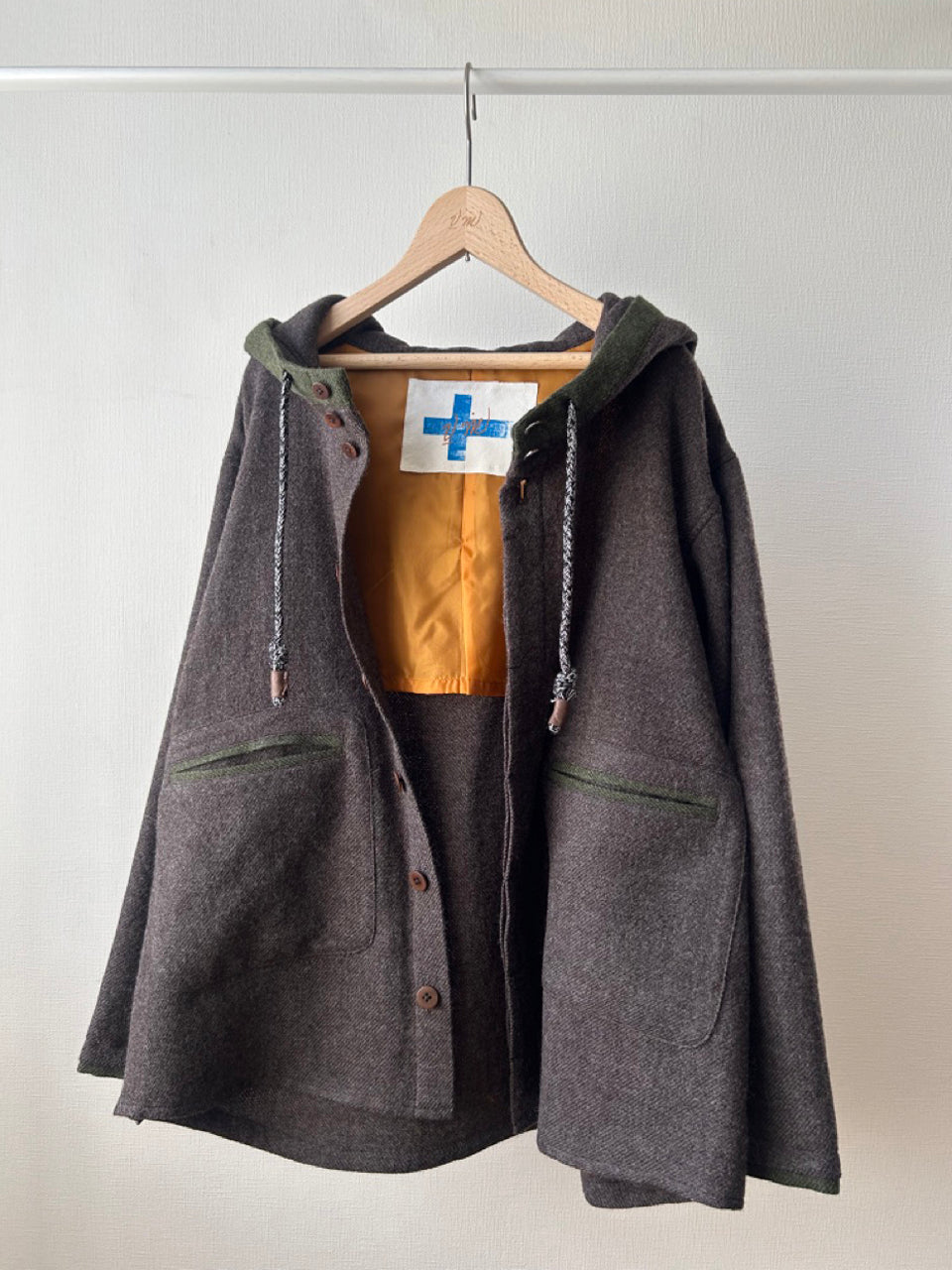 配色フードジャケット(VFJK-5664C） – vm/ヴーム‐ONLINE STORE